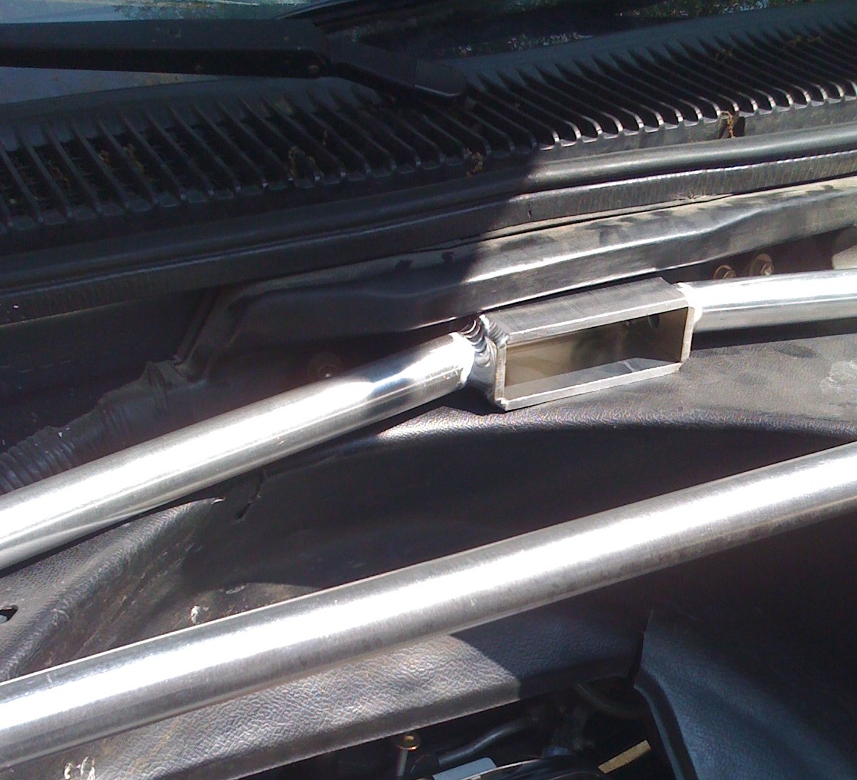 Preorder (TRIPoint Strut Tower Bars) MR2 Owners Club Forum